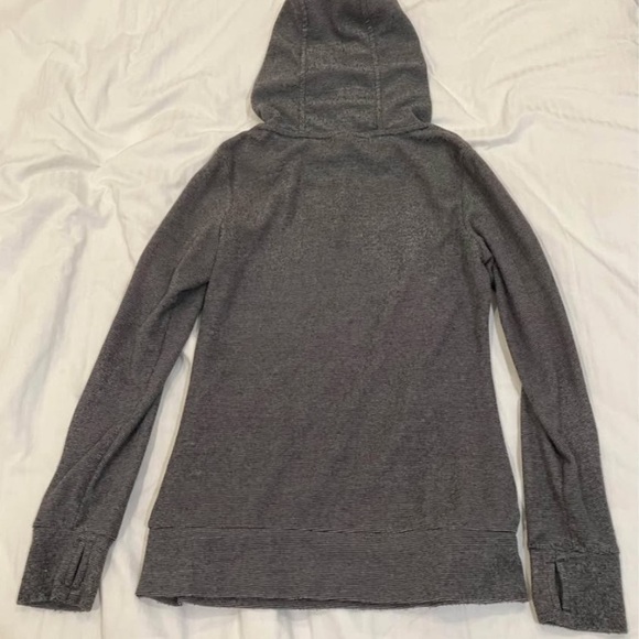 Bench Gray Hooded Long Sleeve Sweatshirt - Picture 14 of 16